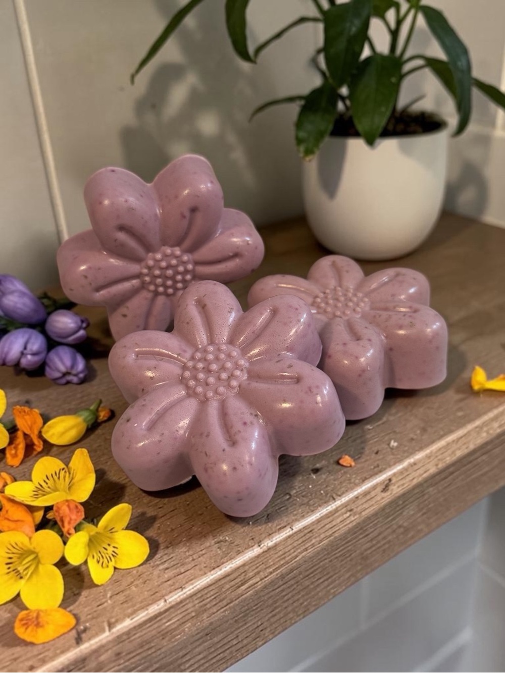 Moisturizing Oatmeal Shea Floral Soap Bar Beauty Skincare By Orchid & Vine 1 Bar